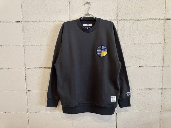 画像1: FDMTL CIRCLE PATCH SWEAT SHIRT (1)