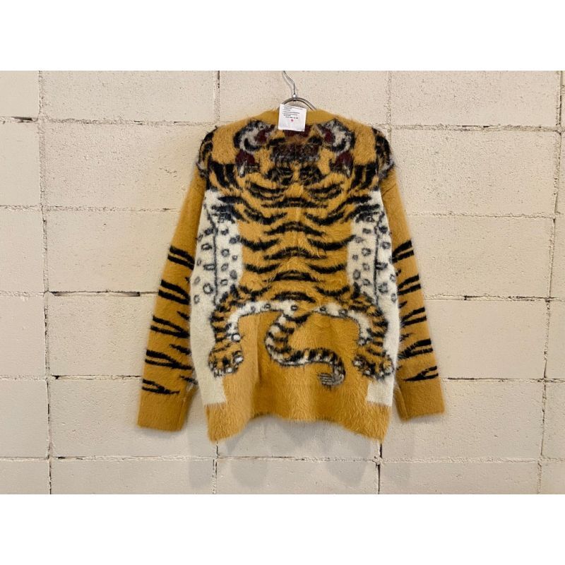 SEVESKIG Tibetan Tiger Knit Cardigan - CMB