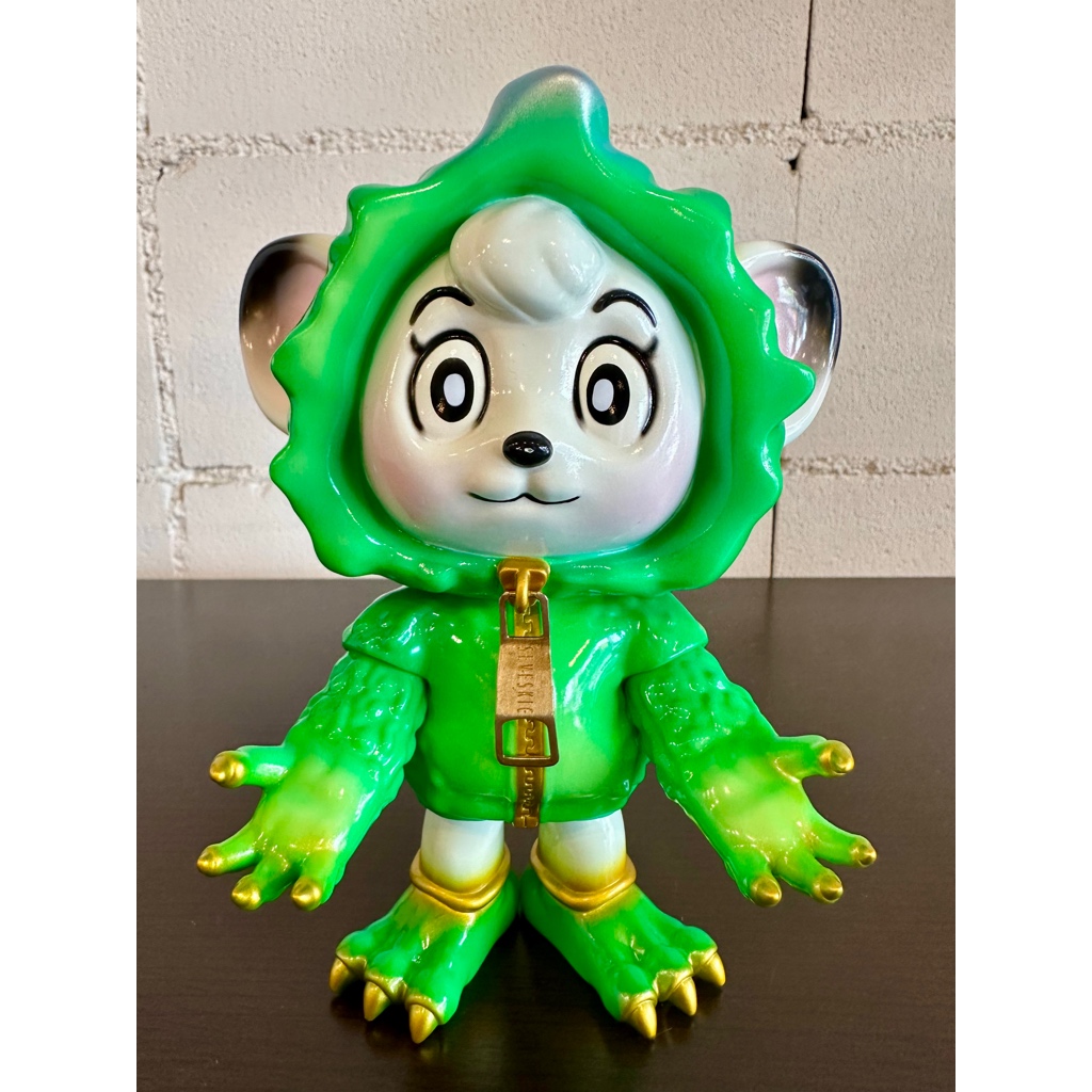 双頭ゴーヤ怪獣 Two Face-Bitter Melon Monster- WIP Bitter melon monster can be anything 🤭. I'd love to